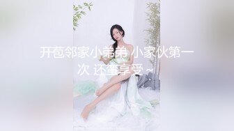 真实女大学生【佳佳19】课堂上都敢露，太刺激，穿护士装~到公园厕所玩跳蛋~无套内射大饱眼福 (3)