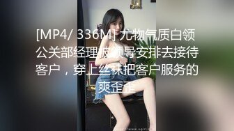 看着大鸡吧3p操老婆