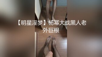 地铁跟随抄底漂亮美眉 这小骚丁太性感了 逼逼都遮不住 为了多欣赏果断跟上地铁