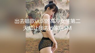 可爱的萝莉女友 如水般的肌肤给予滋润