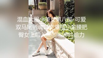 kcf9.com-商场女厕全景偷拍挎包短裙美少妇 前后围着她拍了一圈