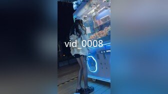 网红女神 LPL前职业选手WE大舅子前妻 yuka 精品韩系私拍 性感白丝珍珠内裤诱惑 摄影师怼阴户一顿咔