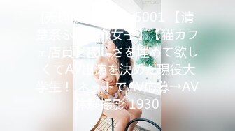 暗藏摄像头偷窥 妈妈小姐姐洗玩香香擦身子换衣服