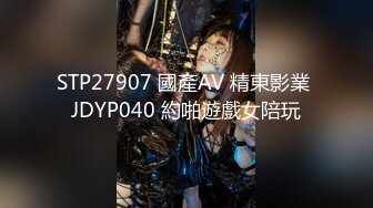 [MP4/ 2G] 长发御姐范美少妇无套被无套狠狠抽插，后入操逼侧入打桩